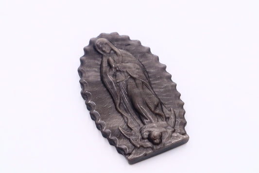 San Guadalupe Silver Sheen Obsidian Carving