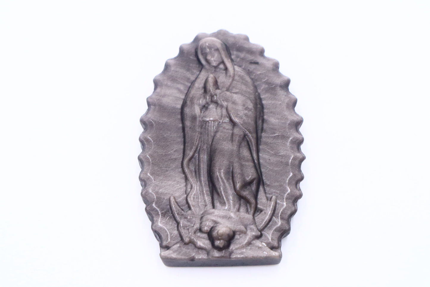 San Guadalupe Silver Sheen Obsidian Carving