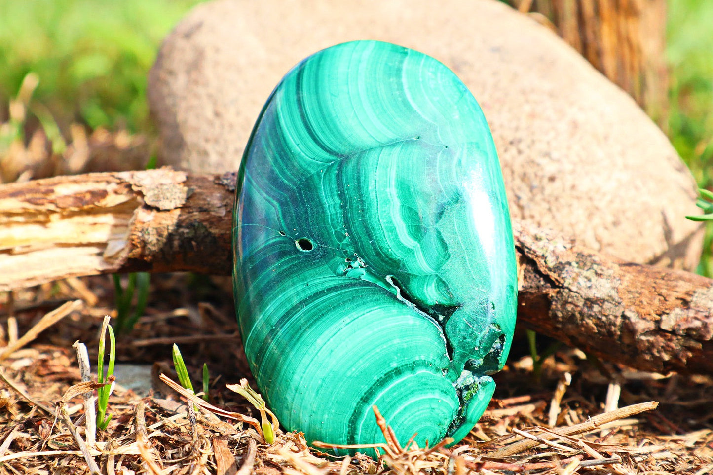 Malachite Palm stones / Meditation Stone