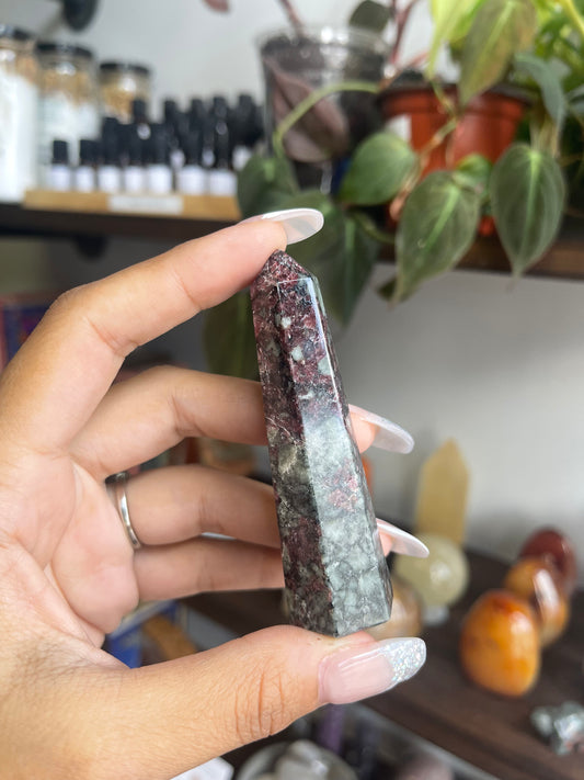 Eudialyte Points